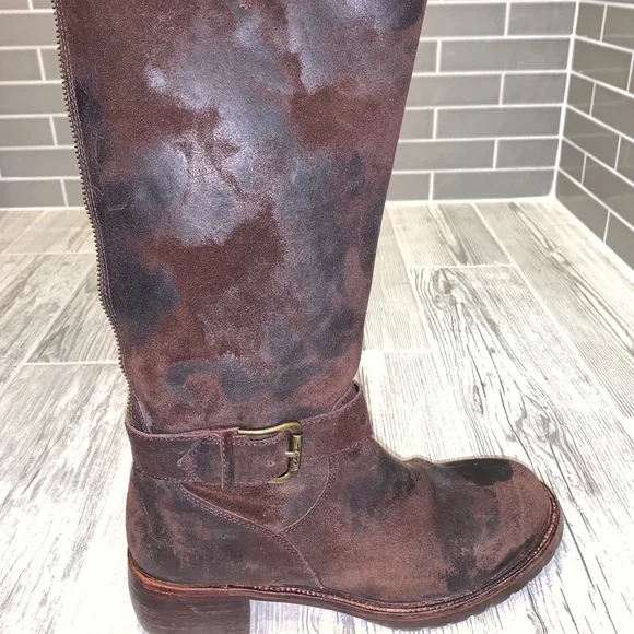 Women’s Donald J Pliner Vintage suede boots - Picture 3 of 15